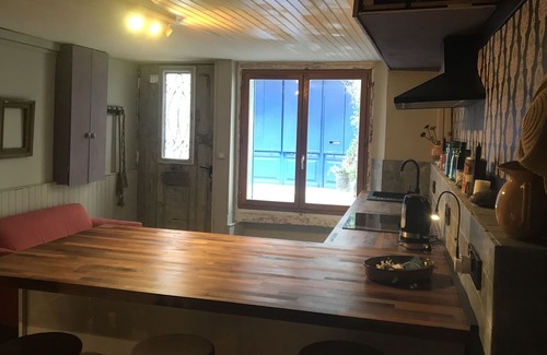 Quillan House | Cosy and Quirky house in town centre