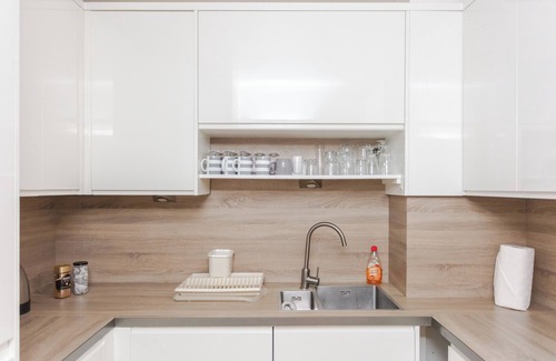 Elephant and Castle Condo | Cosy and Spacious 2 BD flat on Bermondsey St
