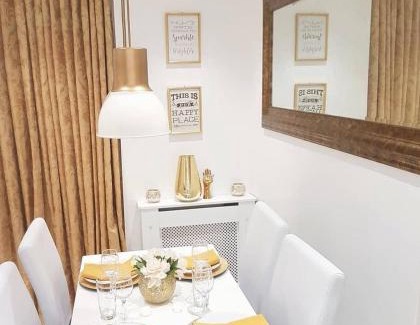 Birch Apartment | Cosy and stylish 3 bedroom house
