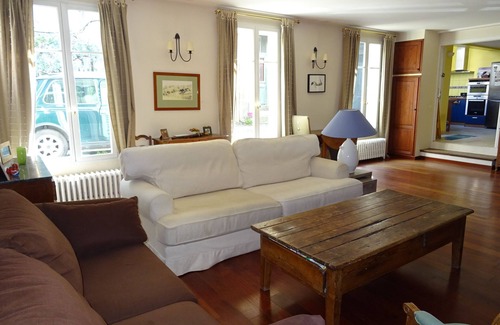 Notre-Dame House | Cosy and very quiet town house 2 steps from the Château de Versailles