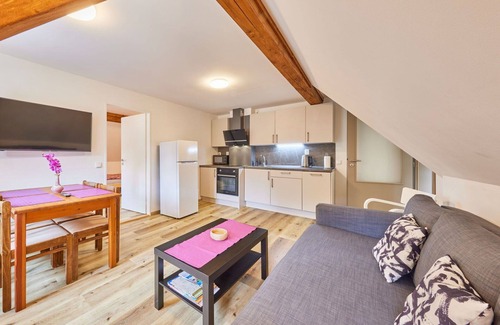 Rudnik Apartment | Cosy apartment for 5 people with WIFI, TV, patio, panoramic view and parking