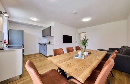 Svoboda nad Upou Apartment | Cosy apartment for 4 people with WIFI, TV, terrace, pets allowed and parking