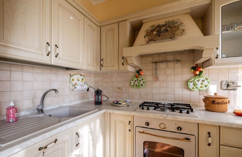 Castagnole Monferrato Apartment | Cosy apartment for 4 people with WIFI, A/C, TV, terrace and parking