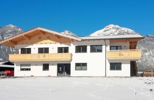 Strass im Zillertal Apartment | Cosy apartment for 4 people with WIFI, TV and balcony