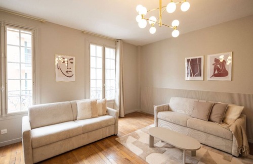 Le Pre-Saint-Gervais Apartment | Cosy apartment near Paris