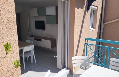 Miramar Apartment | Cosy apartment 200 metres from the beach on foot