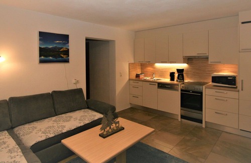 Holdernach Apartment | Cosy apartment for 4 guests with WIFI, TV and terrace