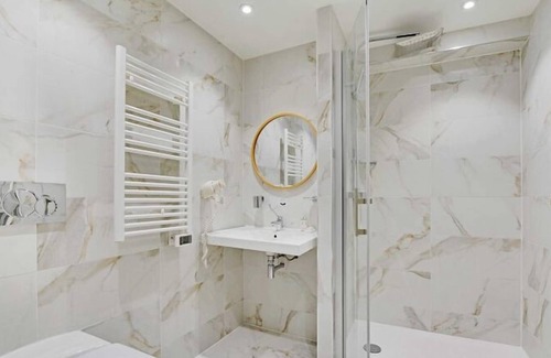 Pigalle Apartment | Cosy apartment - 1BR/4P - Montmartre/Sacré-Cœur