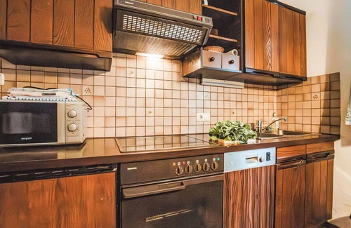 Bad Hofgastein Apartment | Cosy apartment for 2 guests with WIFI, TV and balcony