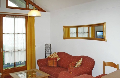 Schofweg Apartment | Cosy apartment for 2 guests with WIFI, TV, terrace, pets allowed and parking