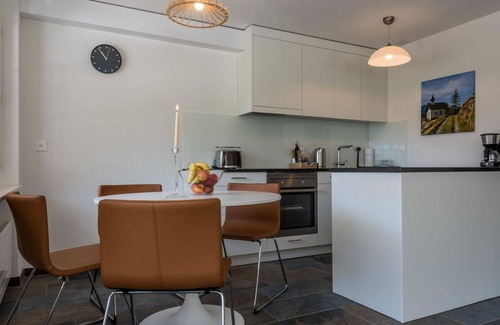 Saas-Balen Apartment | Cosy apartment for 2 guests with WIFI, TV, balcony and pets allowed