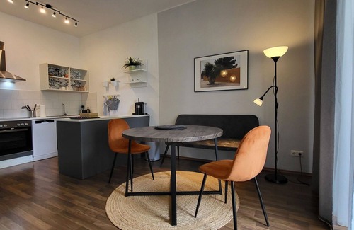Magdeburg Apartment | Cosy apartment for 2 people with TV, balcony and parking