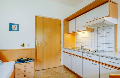 Andriano Apartment | Cosy apartment for 2 guests with pool, WIFI, TV and patio