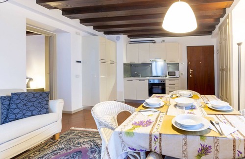 Morbegno Apartment | Cosy apartment for 2 people with WIFI, TV and balcony