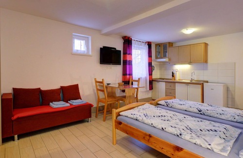 Bohinjska Bistrica Apartment | Cosy apartment for 2 people with WIFI, TV, pets allowed and panoramic view