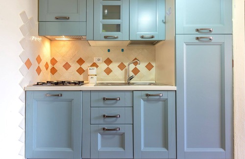 Viddalba Apartment | Cosy apartment for 3 guests with pool, A/C, TV, terrace, panoramic view and parking