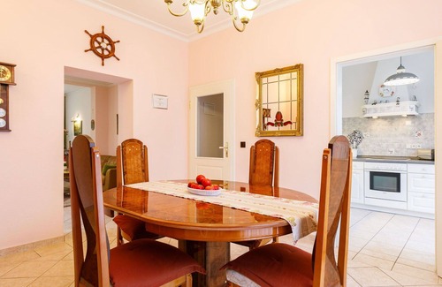 Zempin Apartment | Cosy apartment for 4 guests with WIFI, TV, terrace and pets allowed