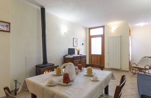 Onzo Apartment | Cosy apartment for 4 people with WIFI, TV, patio, pets allowed and panoramic view