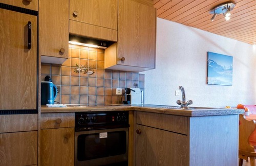 Riederalp Apartment | Cosy apartment for 4 people with WIFI, TV and balcony