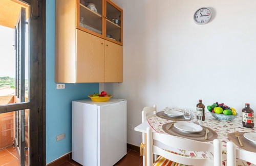 Torre dei Corsari Apartment | Cosy apartment for 4 people with WIFI, terrace and parking