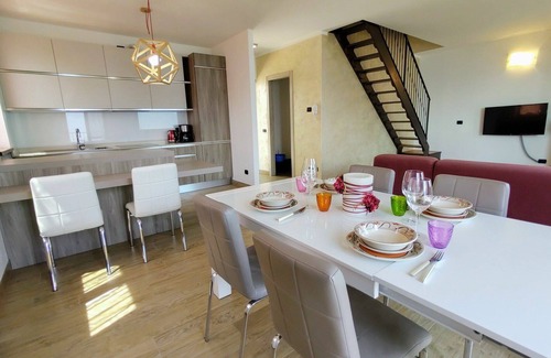 Aurogna Apartment | Cosy apartment for 5 guests with WIFI, TV, terrace and pets allowed