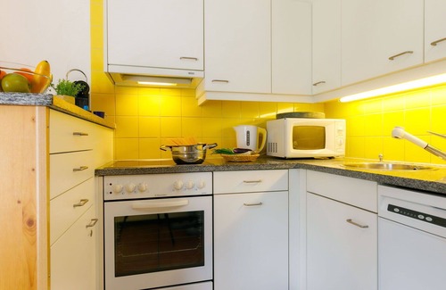 Capriasca Apartment | Cosy apartment for 5 guests with pool, WIFI, TV, patio, pets allowed, panoramic view and parking