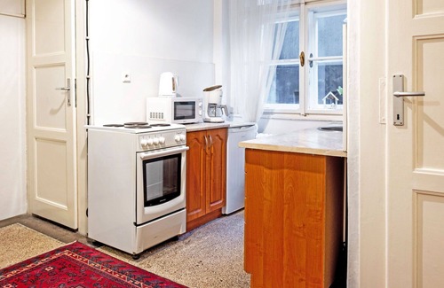 Jachymov Apartment | Cosy apartment for 5 guests with WIFI, TV and pets allowed