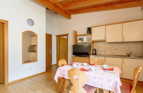 Solda Apartment | Cosy apartment for 5 people with WIFI, TV, terrace, pets allowed and panoramic view