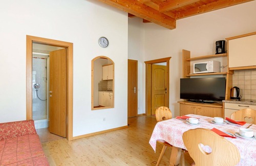 Solda Apartment | Cosy apartment for 5 people with WIFI, TV, terrace, pets allowed and panoramic view