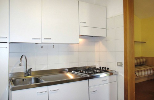 Corno Apartment | Cosy apartment for 5 people with WIFI, pool, TV, terrace and parking