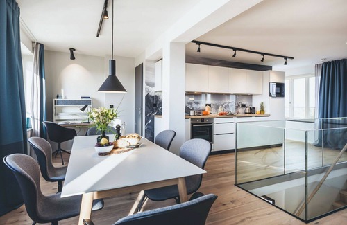 Prora Apartment | Cosy apartment for 6 people with WIFI, pool, TV, terrace and pets allowed
