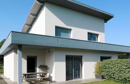 Messanges Apartment | Cosy apartment for 6 guests with pool, WIFI, TV, terrace and pets allowed
