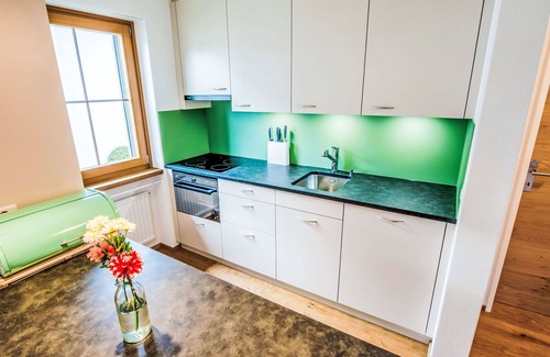 Falera Apartment | Cosy apartment for 6 guests with pool, WIFI, TV, balcony, panoramic view and parking
