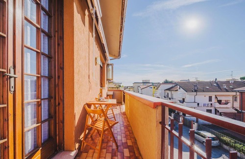 Ex Campo d'Aviazione Apartment | Cosy apartment for 6 guests with WIFI, TV, balcony and parking