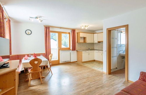 Solda Apartment | Cosy apartment for 6 people with WIFI, TV, terrace, pets allowed, panoramic view and parking