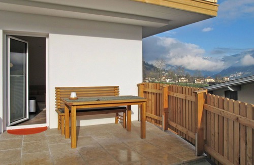 Hoarberg Apartment | Cosy apartment for 8 people with WIFI, TV, terrace and parking