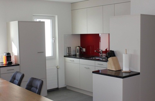 Grisons Apartment | Cosy apartment for 8 people with WIFI, TV and balcony