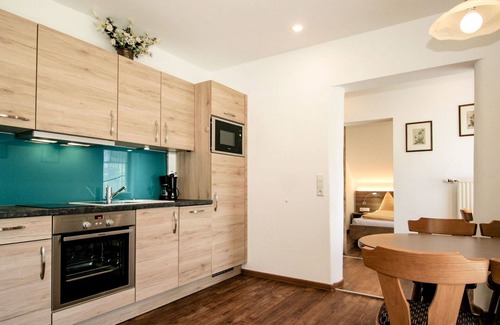 Donnersbachwald Apartment | Cosy apartment for 4 people with WIFI, TV, terrace and panoramic view