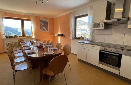 Sonnenberg Apartment | Cosy apartment for 14 people with WIFI, TV, balcony and pets allowed