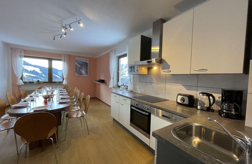Sonnenberg Apartment | Cosy apartment for 14 people with WIFI, TV, balcony and pets allowed