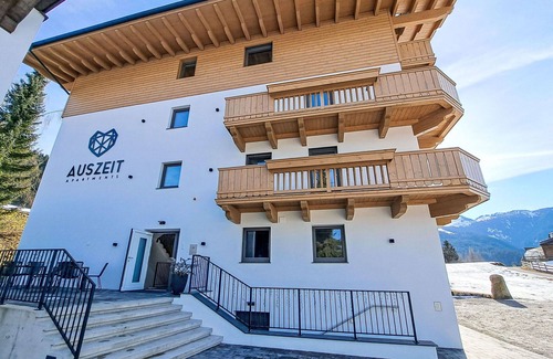 Oberau Wildschonau Apartment | Cosy apartment for 5 people with WIFI, TV, balcony and parking