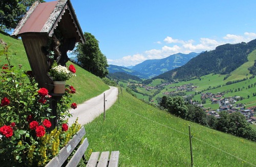 Oberau Wildschonau Apartment | Cosy apartment for 5 people with WIFI, TV, balcony and parking