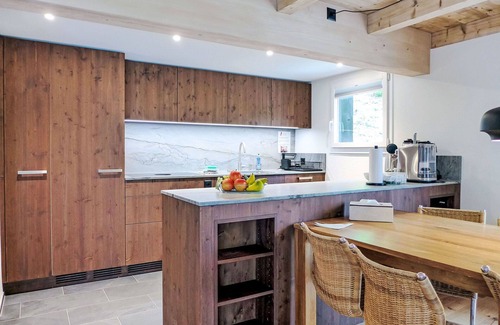 Grindelwald Apartment | Cosy apartment for 6 people with WIFI, TV, terrace, pets allowed and parking
