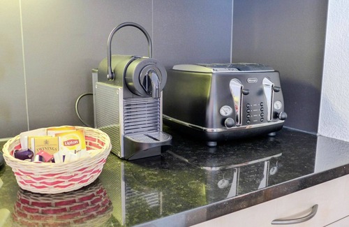 Blausee Apartment | Cosy apartment for 6 guests with WIFI, TV, terrace, panoramic view and parking