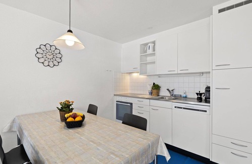 Lenzerheide Apartment | Cosy apartment for 4 people with WIFI, TV and balcony