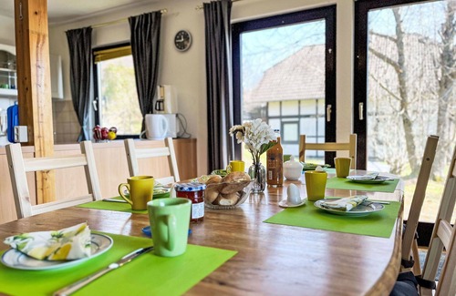 Frankenau House | Cosy apartment in villa for 4 guests with WIFI, TV and terrace