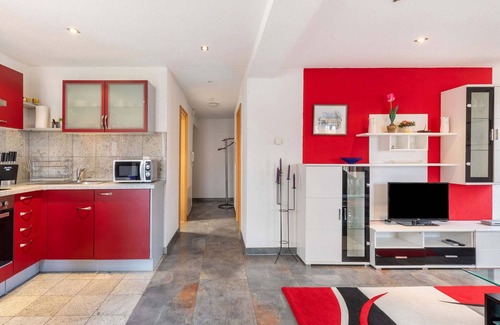 Altshausen Apartment | Cosy Apartment in Altshausen Near Castle