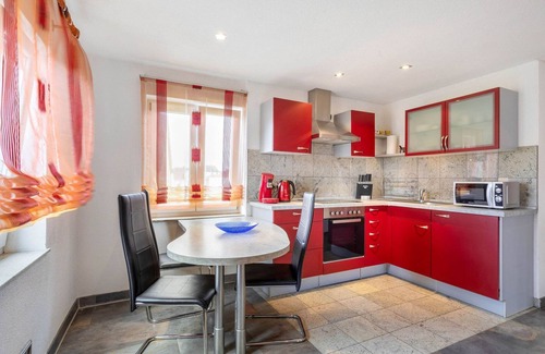 Altshausen Apartment | Cosy Apartment in Altshausen Near Castle