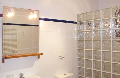 Muro Villa | Cosy apartment in villa for 2 guests with WIFI, A/C, pool, TV, patio and parking