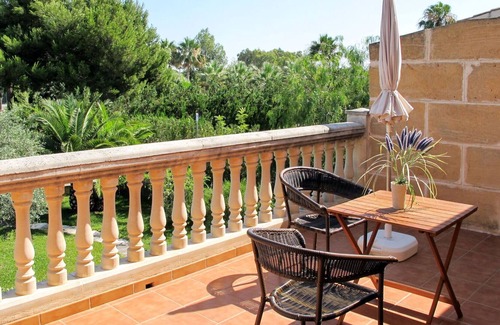 Muro Villa | Cosy apartment in villa for 2 guests with WIFI, A/C, pool, TV, patio and parking